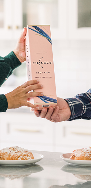 CHANDON ROSÉ WITH GIFT BOX Rosé